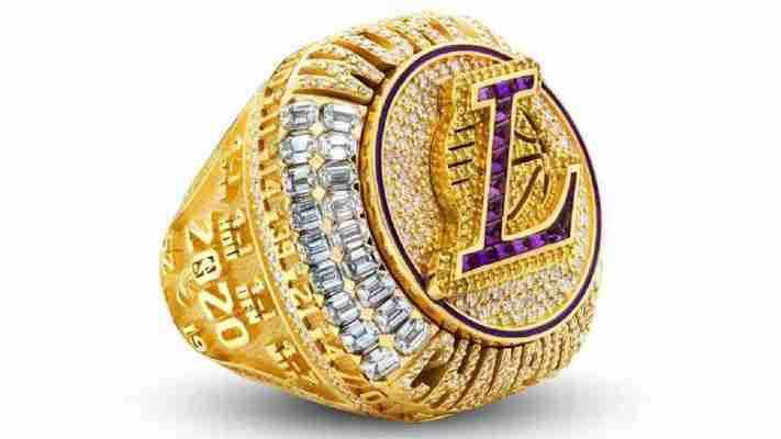 Com características inéditas e mais valioso da história, anel de campeão da NBA dos Lakers presta tributo a Kobe Bryant
